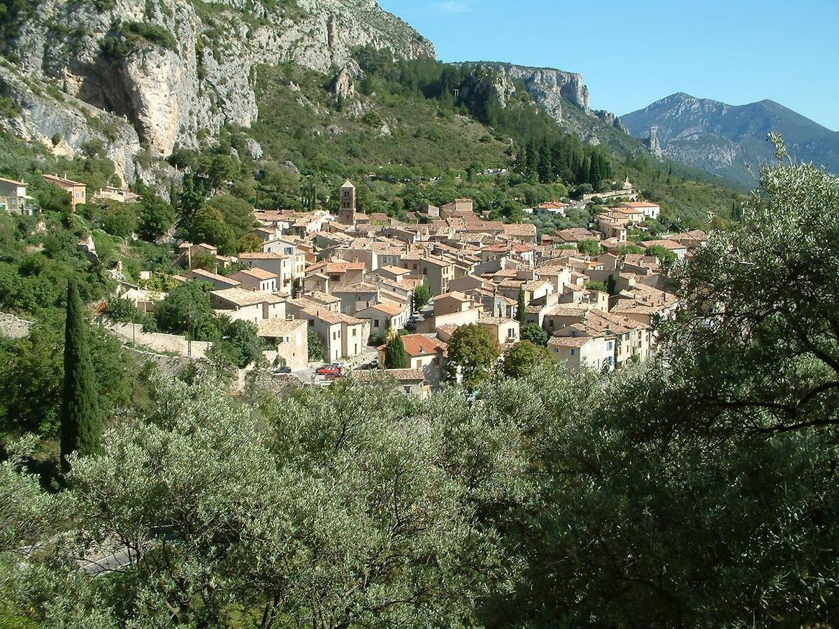 Le Jas Du Colombier *